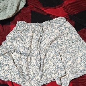 SHEIN Blue and White Floral Shorts